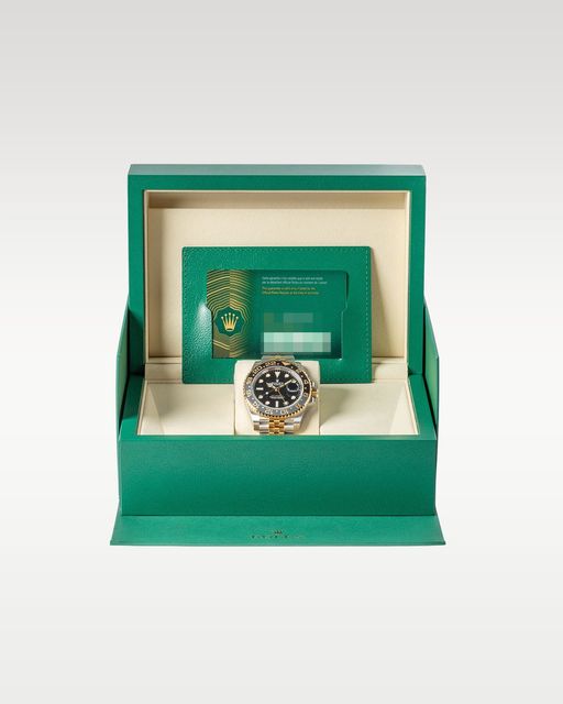 Rolex GMT Master II 126713 GRNR Image 5